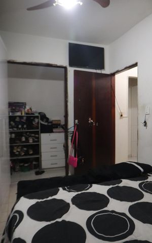Casa à venda com 237m², 4 quartos e 1 vagaQuarto 2 - Casa 1