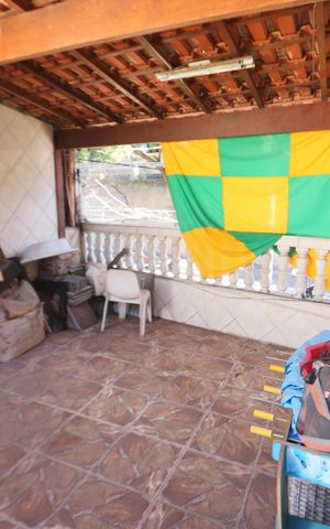 Casa à venda com 237m², 4 quartos e 1 vagaÁrea de Lazer
