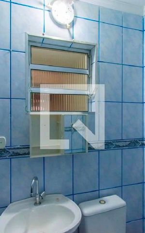Casa à venda com 237m², 4 quartos e 1 vaga Casa à venda com 237m², 4 quartos e 1 vagaBanheiro - Casa 2