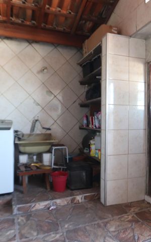 Casa à venda com 237m², 4 quartos e 1 vagaLavanderia - Casa 1