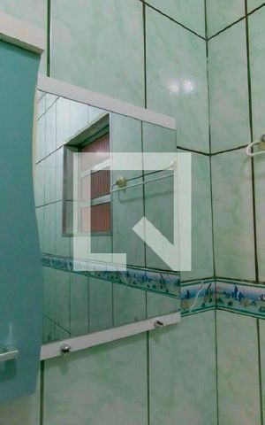 Casa à venda com 237m², 4 quartos e 1 vaga Casa à venda com 237m², 4 quartos e 1 vagaBanheiro - Casa 2