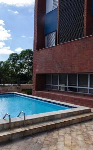 Studio à venda com 26m², 1 quarto e 1 vaga Studio à venda com 26m², 1 quarto e 1 vagaÁrea comum - Piscina