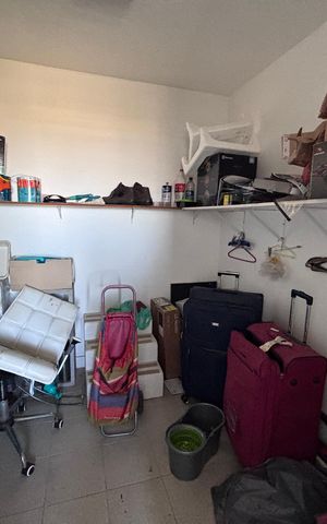 Apartamento para alugar com 206m², 4 quartos e 3 vagas Apartamento para alugar com 206m², 4 quartos e 3 vagasQuarto de Serviço