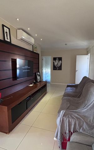 Apartamento para alugar com 206m², 4 quartos e 3 vagas Apartamento para alugar com 206m², 4 quartos e 3 vagasSala de TV