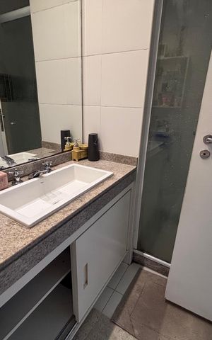 Apartamento para alugar com 206m², 4 quartos e 3 vagas Apartamento para alugar com 206m², 4 quartos e 3 vagasBanheiro do Quarto 1