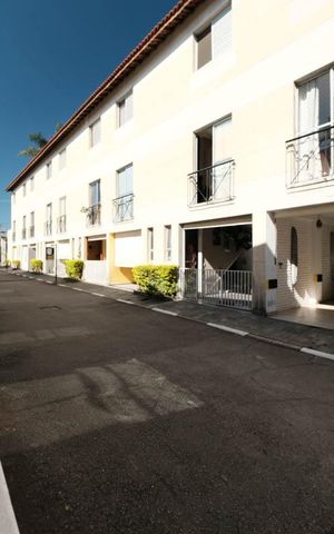 Casa de condomínio à venda com 119m², 2 quartos e 2 vagasÁrea comum