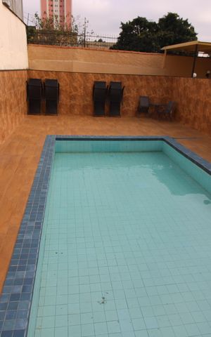Apartamento à venda com 40m², 2 quartos e 1 vagaÁrea comum - Piscina