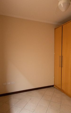 Casa de condomínio para alugar com 458m², 4 quartos e 4 vagas Casa de condomínio para alugar com 458m², 4 quartos e 4 vagasQuarto 1