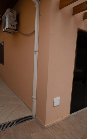 Casa de condomínio para alugar com 458m², 4 quartos e 4 vagas Casa de condomínio para alugar com 458m², 4 quartos e 4 vagasCorredor