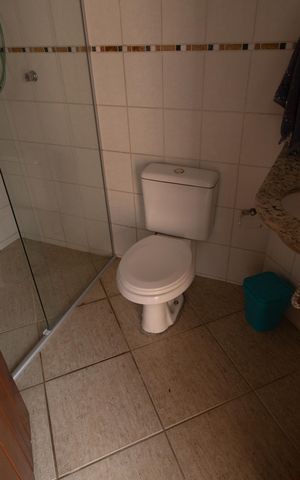 Casa de condomínio para alugar com 458m², 4 quartos e 4 vagas Casa de condomínio para alugar com 458m², 4 quartos e 4 vagasBanheiro 3