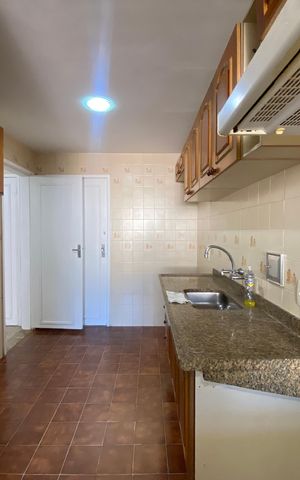 Apartamento à venda com 119m², 3 quartos e 1 vaga Apartamento à venda com 119m², 3 quartos e 1 vagaCozinha