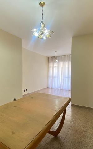 Apartamento à venda com 119m², 3 quartos e 1 vaga Apartamento à venda com 119m², 3 quartos e 1 vagaSala