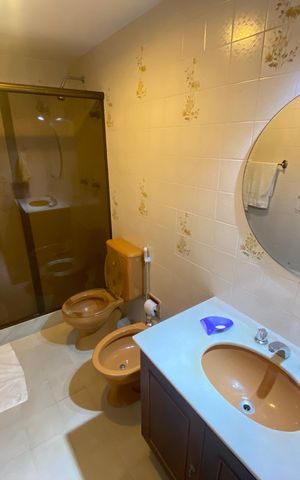 Apartamento à venda com 119m², 3 quartos e 1 vaga Apartamento à venda com 119m², 3 quartos e 1 vagaBanheiro da Suíte