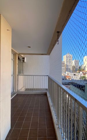 Apartamento à venda com 119m², 3 quartos e 1 vaga Apartamento à venda com 119m², 3 quartos e 1 vagaVaranda da Sala