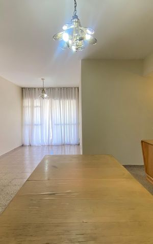 Apartamento à venda com 119m², 3 quartos e 1 vaga Apartamento à venda com 119m², 3 quartos e 1 vagaSala