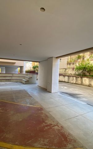 Apartamento à venda com 119m², 3 quartos e 1 vaga Apartamento à venda com 119m², 3 quartos e 1 vagaÁrea comum