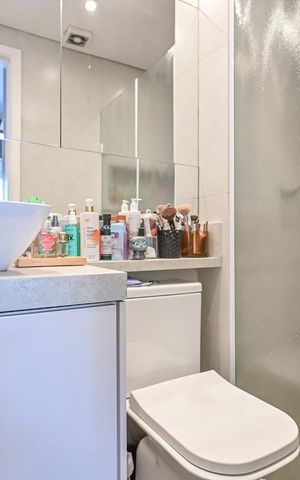 Apartamento à venda com 69m², 2 quartos e 2 vagasBanheiro Suíte 