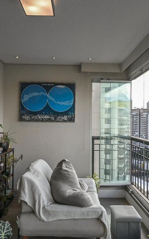 Apartamento à venda com 69m², 2 quartos e 2 vagasVaranda