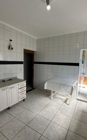Apartamento para alugar com 165m², 3 quartos e 1 vaga Apartamento para alugar com 165m², 3 quartos e 1 vagaCozinha
