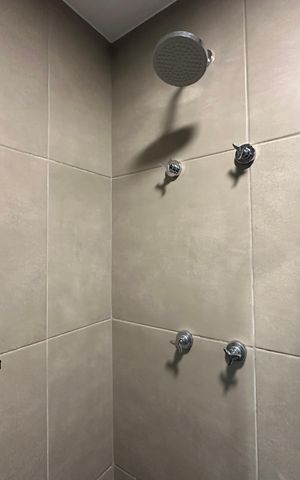Apartamento à venda com 25m², 1 quarto e 1 vaga Apartamento à venda com 25m², 1 quarto e 1 vagaBanheiro