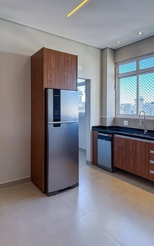 Apartamento para alugar com 160m², 3 quartos e 2 vagas