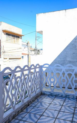 Casa para alugar com 130m², 3 quartos e 1 vaga Casa para alugar com 130m², 3 quartos e 1 vagaVaranda do quarto 2