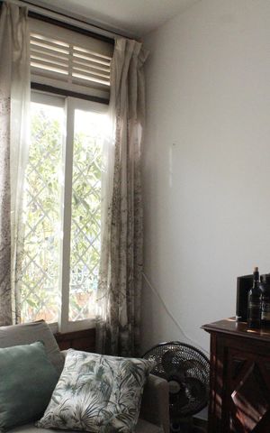 Casa de condomínio à venda com 153m², 3 quartos e 2 vagasSala