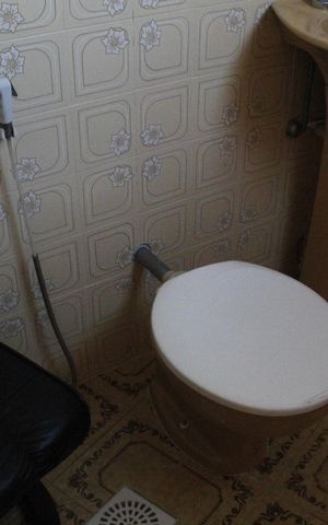 Casa de condomínio à venda com 153m², 3 quartos e 2 vagasBanheiro 1