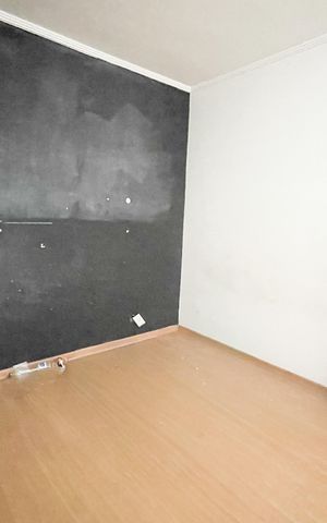 Casa à venda com 300m², 3 quartos e 2 vagas Casa à venda com 300m², 3 quartos e 2 vagasQuarto 2