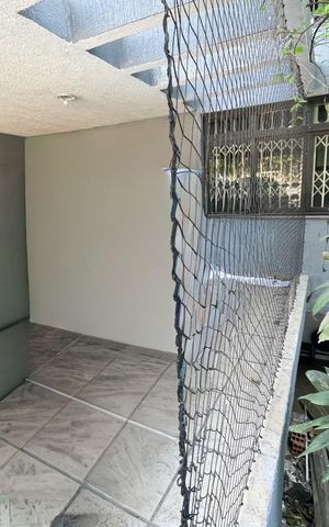 Casa à venda com 300m², 3 quartos e 2 vagas Casa à venda com 300m², 3 quartos e 2 vagasGaragem