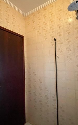 Casa à venda com 300m², 3 quartos e 2 vagas Casa à venda com 300m², 3 quartos e 2 vagasBanheiro social 2