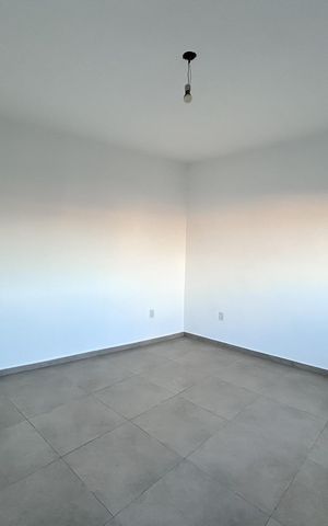 Casa à venda com 150m², 3 quartos e 2 vagas