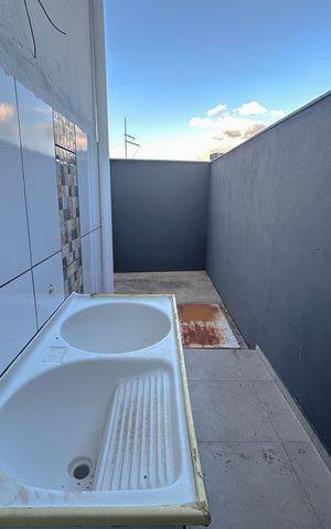 Casa à venda com 150m², 3 quartos e 2 vagas