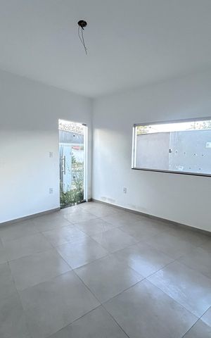 Casa à venda com 150m², 3 quartos e 2 vagas
