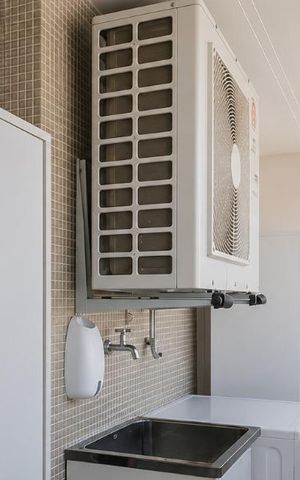Apartamento à venda com 116m², 2 quartos e 1 vaga Apartamento à venda com 116m², 2 quartos e 1 vagaVaranda