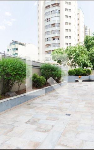 Apartamento à venda com 320m², 3 quartos e 4 vagas Apartamento à venda com 320m², 3 quartos e 4 vagasÁrea comum