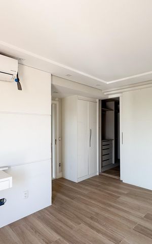 Apartamento à venda com 320m², 3 quartos e 4 vagas Apartamento à venda com 320m², 3 quartos e 4 vagasSuíte 1