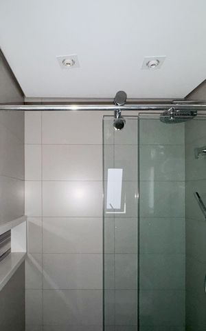 Apartamento à venda com 320m², 3 quartos e 4 vagas Apartamento à venda com 320m², 3 quartos e 4 vagasBanheiro - Suíte 2