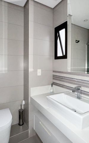 Apartamento à venda com 320m², 3 quartos e 4 vagas Apartamento à venda com 320m², 3 quartos e 4 vagasBanheiro - Suíte 2