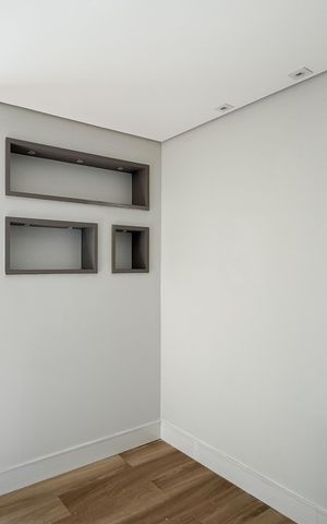 Apartamento à venda com 320m², 3 quartos e 4 vagas Apartamento à venda com 320m², 3 quartos e 4 vagasSuíte 2