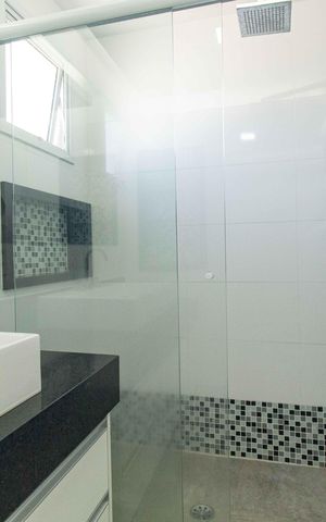 Apartamento para alugar com 150m², 3 quartos e 2 vagas Apartamento para alugar com 150m², 3 quartos e 2 vagasBanheiro da Suíte 1
