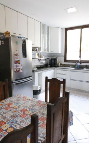 Apartamento à venda com 600m², 5 quartos e 1 vagaCozinha