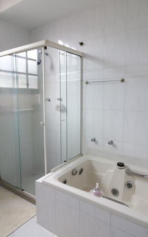 Apartamento à venda com 600m², 5 quartos e 1 vagaBanheiro da Suíte 3