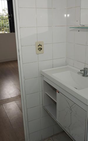 Apartamento para alugar com 55m², 2 quartos e 1 vagaBanheiro