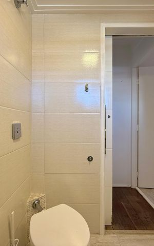 Apartamento à venda com 51m², 2 quartos e 1 vaga Apartamento à venda com 51m², 2 quartos e 1 vagaBanheiro