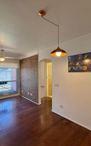 Apartamento à venda com 51m², 2 quartos e 1 vaga Apartamento à venda com 51m², 2 quartos e 1 vagaSala