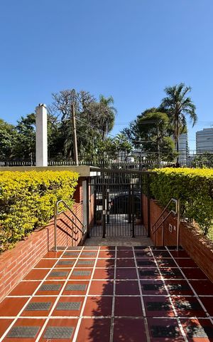Apartamento à venda com 51m², 2 quartos e 1 vaga Apartamento à venda com 51m², 2 quartos e 1 vagaEntrada
