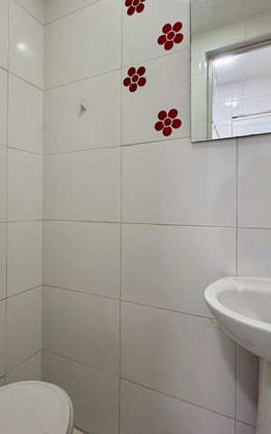 Apartamento à venda com 51m², 2 quartos e 1 vaga Apartamento à venda com 51m², 2 quartos e 1 vagaBanheiro de Serviço