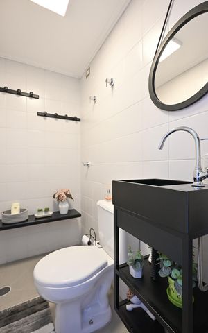 Apartamento à venda com 105m², 3 quartos e 2 vagasBanheiro de Serviço