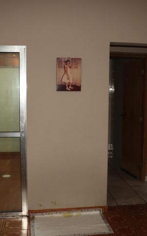 Casa à venda com 224m², 2 quartos e 2 vagasSala